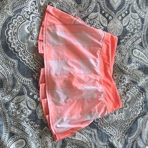 Lululemon skirt size 2 Reg